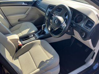 /photos/293/06c78a7f-a084-4c0c-ea76-b66d36fc3116_i320x240.jpg