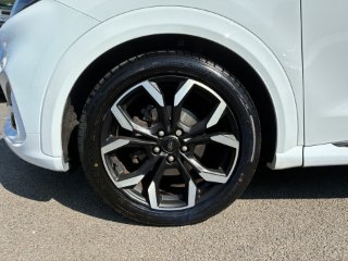 /photos/293/4860540a-7a42-77b0-3b3b-e0be1089afae_i320x240.jpg