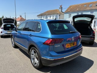 /photos/293/6faf2791-b318-63b7-3dcc-f39c829cd03a_i320x240.jpg