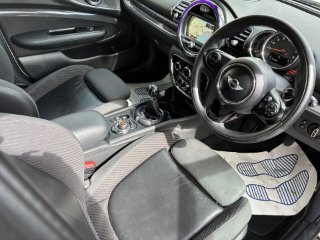 /photos/293/7735490e-819f-423c-f198-ea1badf3b25f_i320x240.jpg