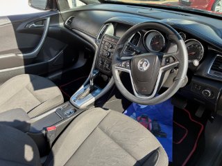 /photos/293/7a4f831a-21c8-6b32-325a-56f8d590efb5_i320x240.jpg