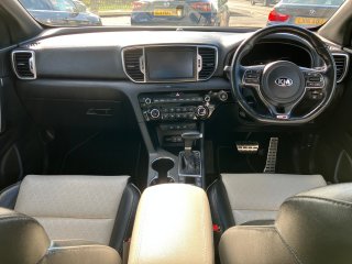 /photos/293/7bb79c61-a6b0-41a8-be98-8f252c1b7aa3_i320x240.jpg