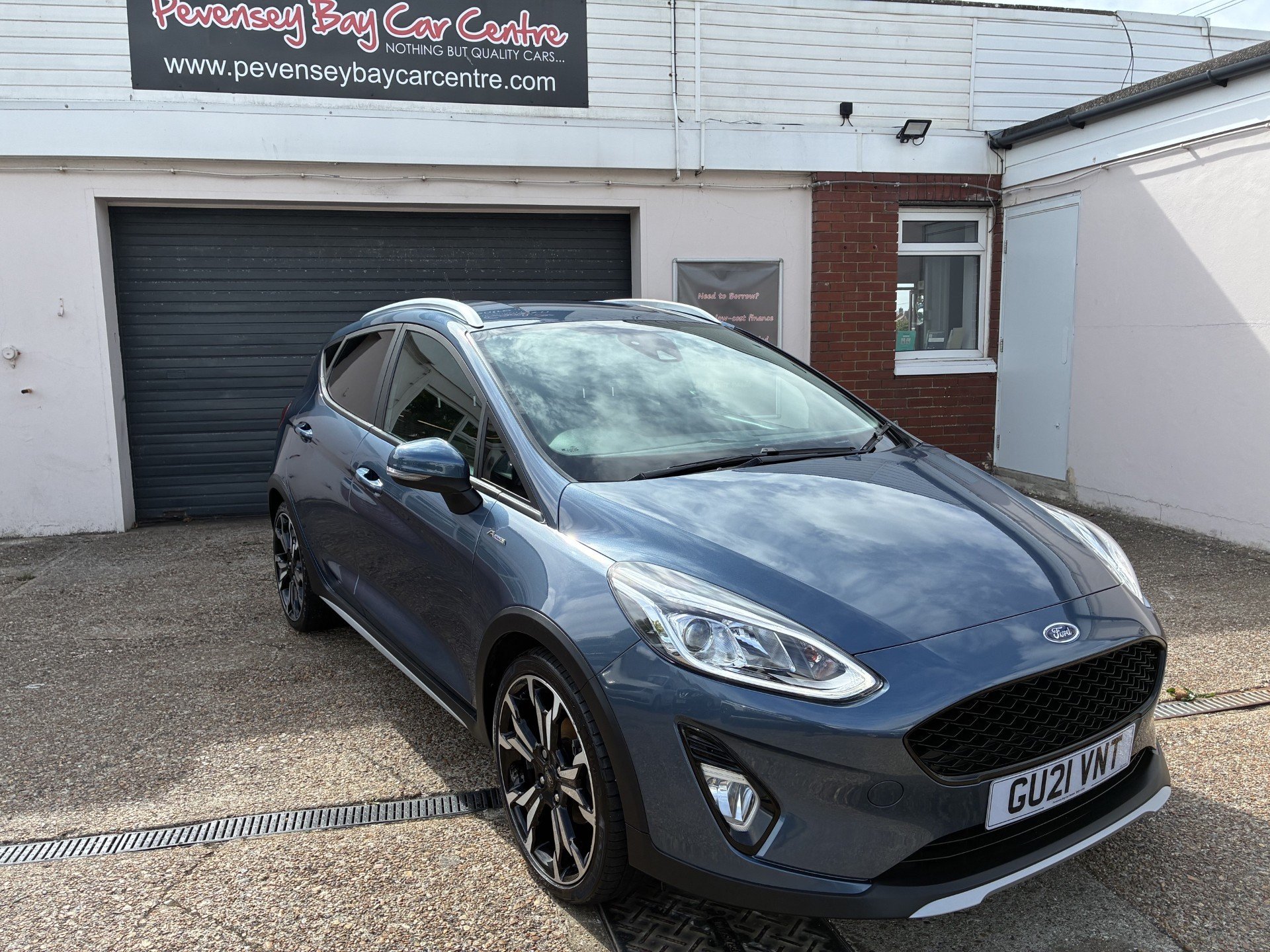 Ford Fiesta listing photo