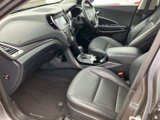 /photos/293/9f749b85-b9a3-e92f-b313-361ec931f4f2_i320x240.jpg