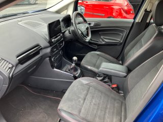 /photos/293/bac839db-69ec-c3b8-4c46-60177c75fccc_i320x240.jpg